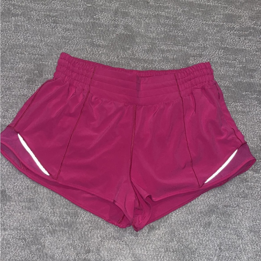 lululemon hotty hot 2.5 size 10